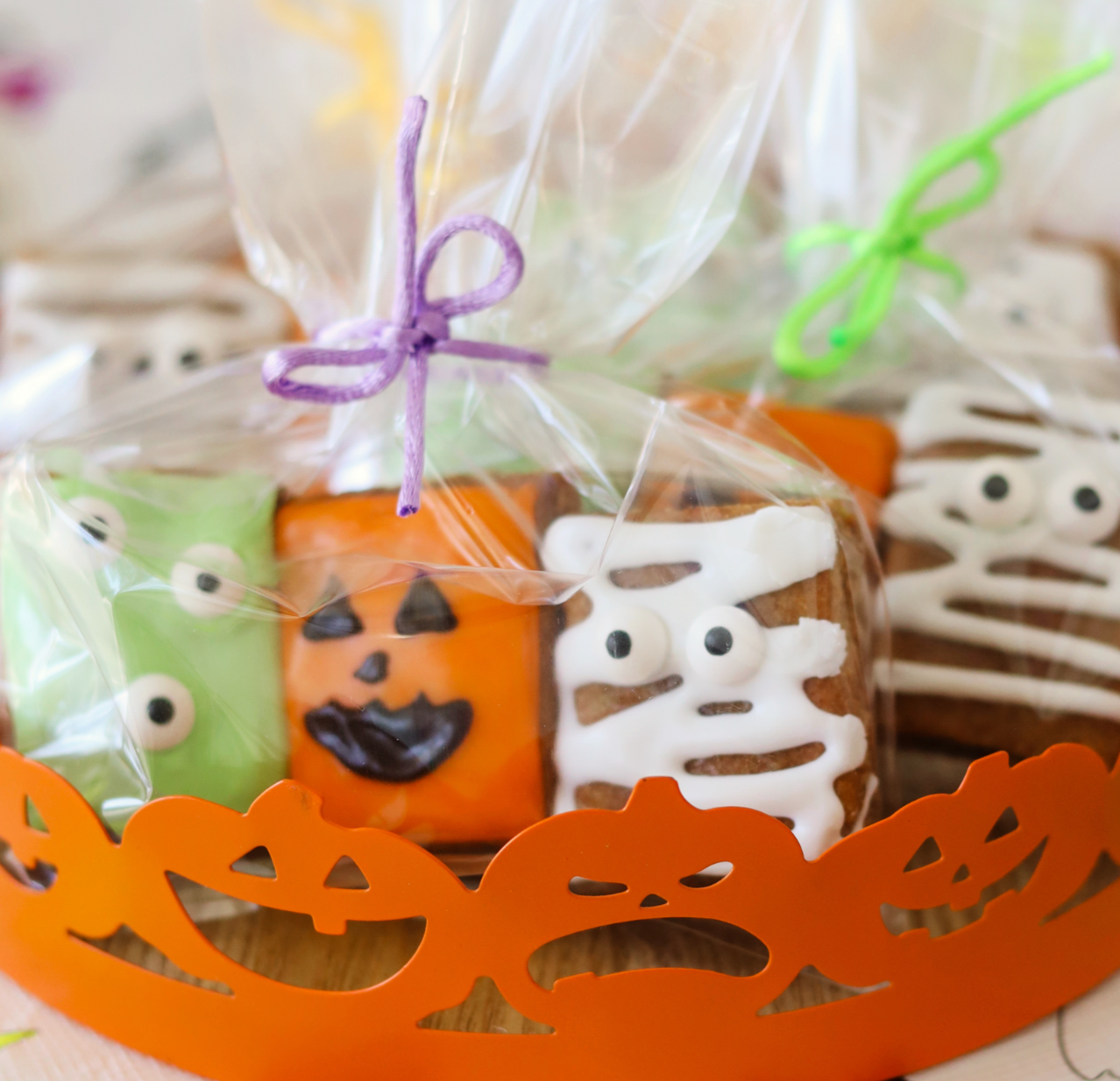 Easy Halloween Class Treats
